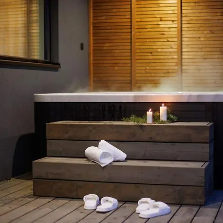 Hideout - Frost * Levi