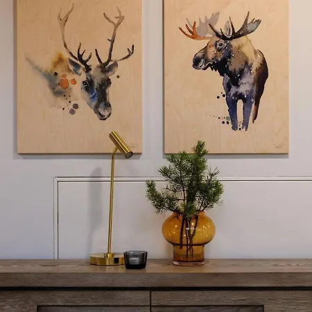 Semesterbostad Hideout - Frost *